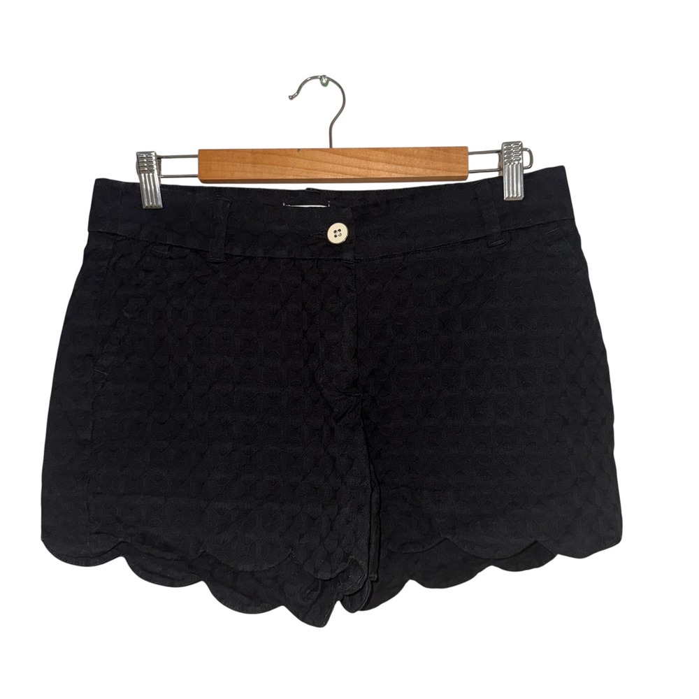 Crown &‎ Ivy Petite Shelby Black Scalloped Hem Shorts Size 8P